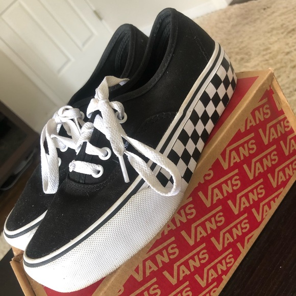 van authentic platform